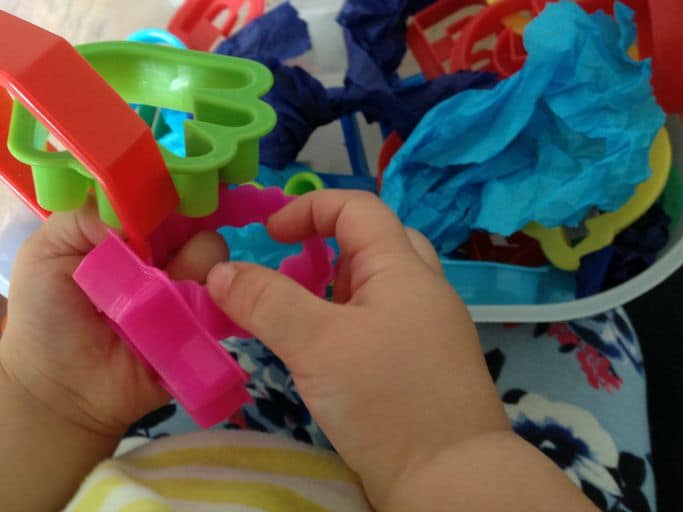 simple rainbow sensory bin for toddlers