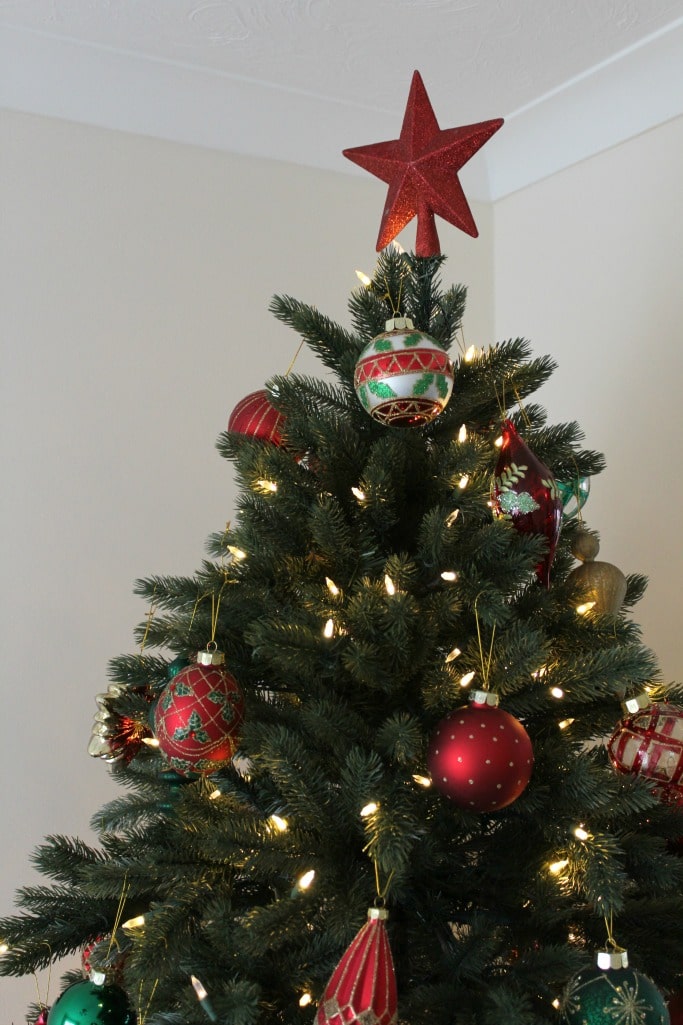 balsam-hill-christmas-tree