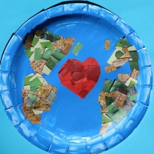 paper plate earth collage 300