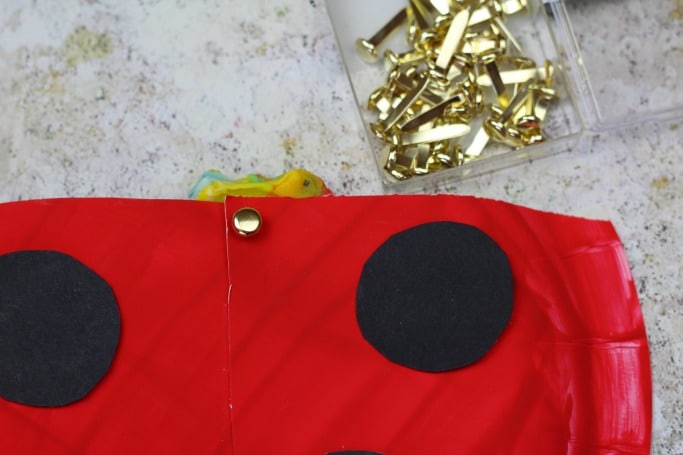 what the ladybird heard paper plate craft