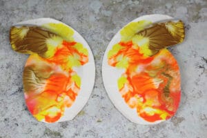 how to make a butterfly from paper plates