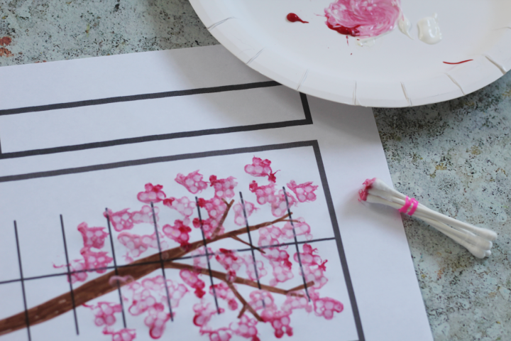 how to paint blossom with cotton swabs q-tips
