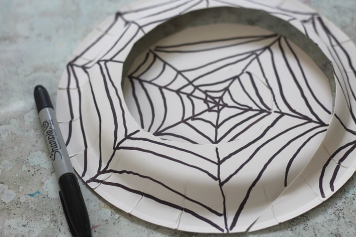 paper plate spider web craft