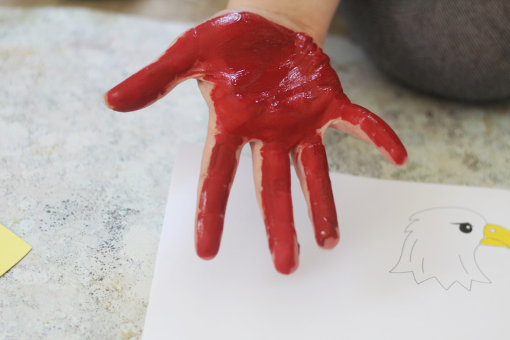 easy handprint craft for kids 4th july