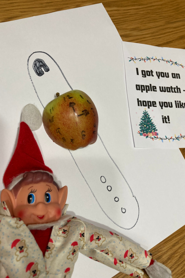 last-minute elf on the shelf ideas apple watch