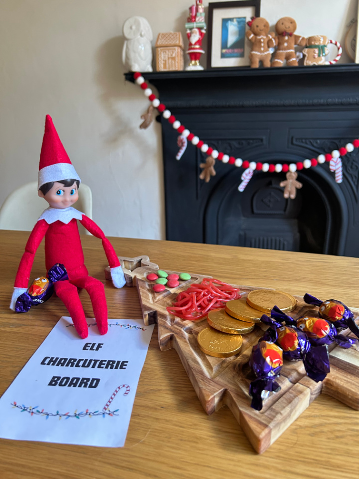 elf on the shelf Christmas candy charcuterie board
