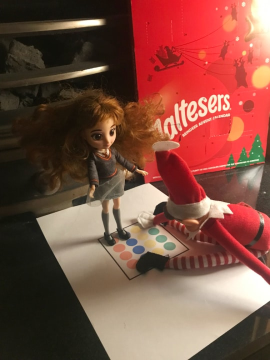 Christmas elf Twister game using printable board