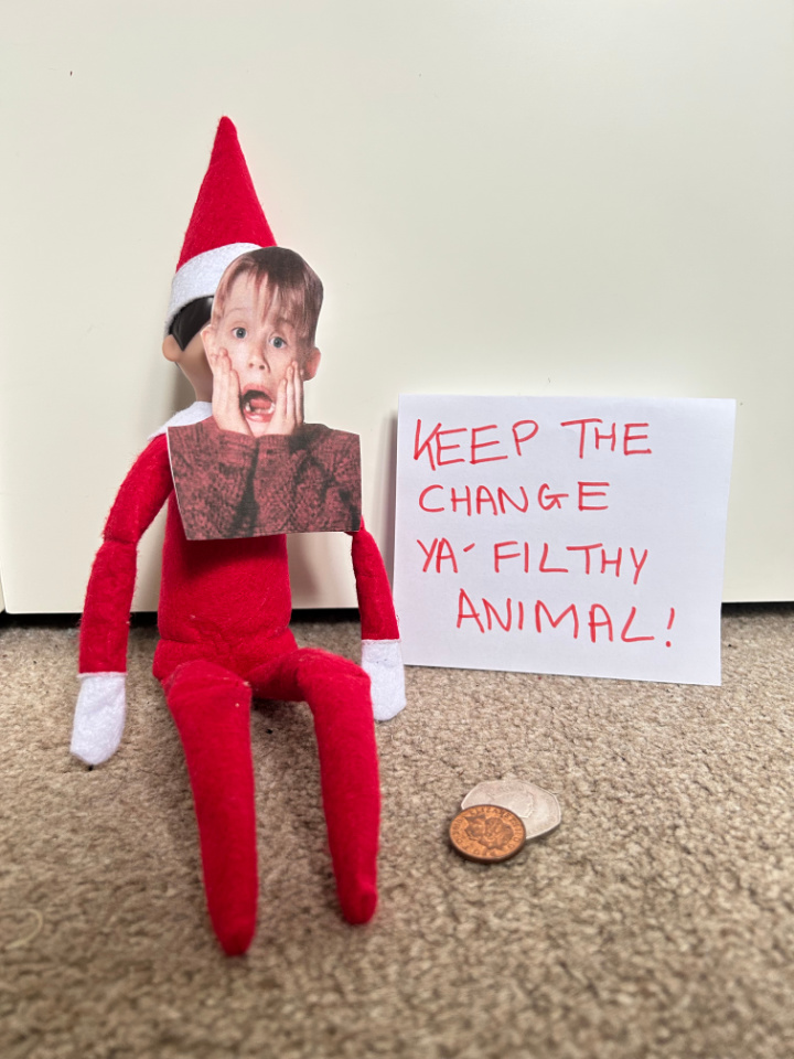 Home Alone elf on the shelf idea with Kevin mask