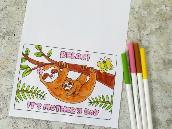 colored in sloth Mother’s Day card printable